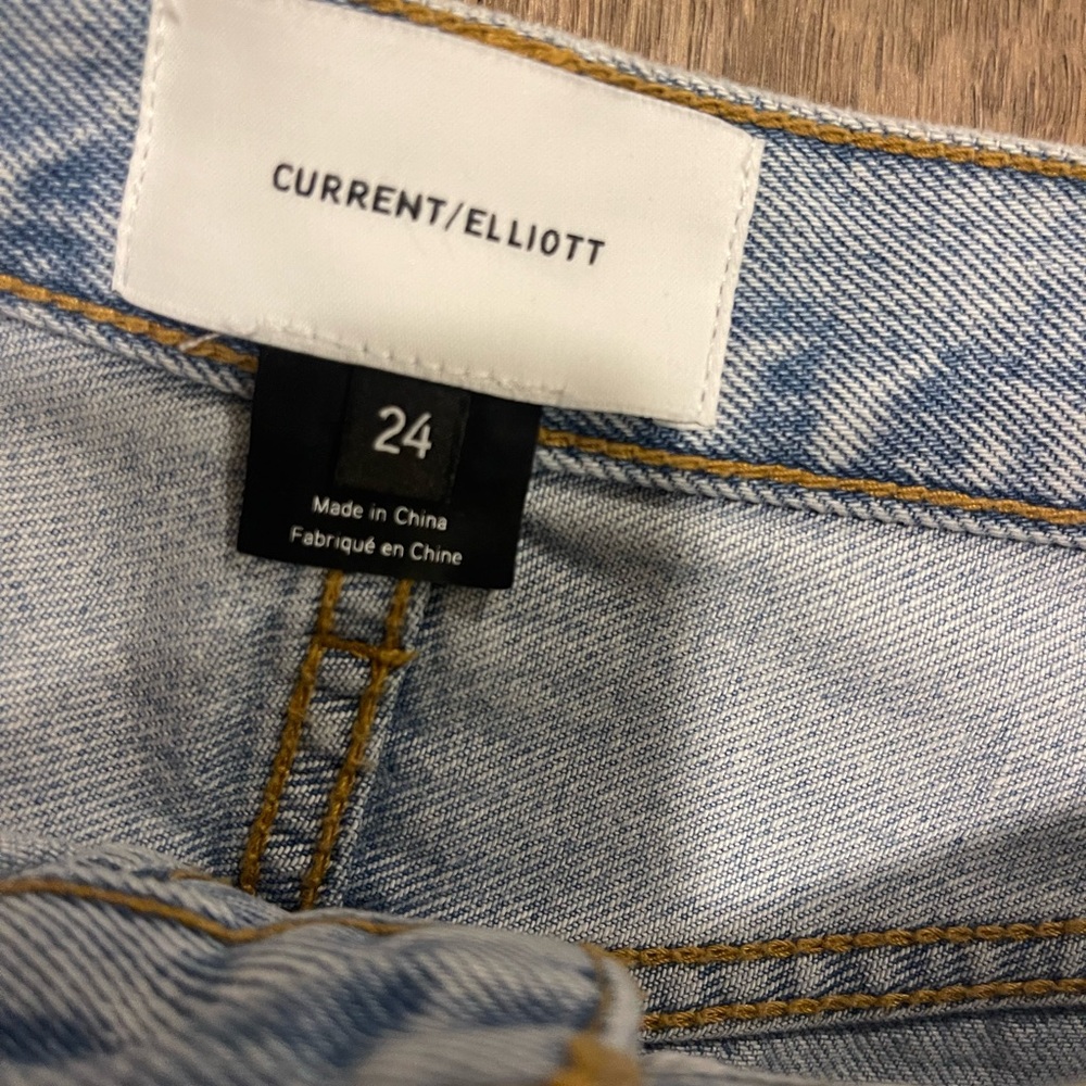 Current Elliot denim straight leg low rise